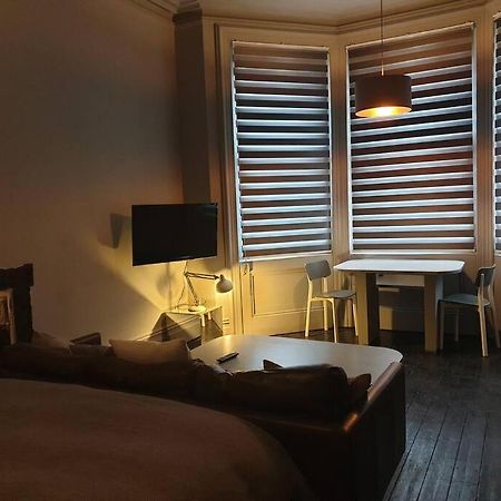 Elegant Studio In Central Hove - 5 Min Walk To Beach - 10 Min To ブライトン エクステリア 写真