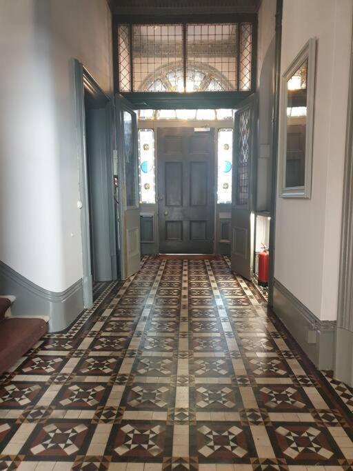 Elegant Studio In Central Hove - 5 Min Walk To Beach - 10 Min To ブライトン エクステリア 写真