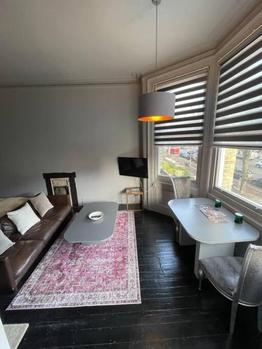 Elegant Studio In Central Hove - 5 Min Walk To Beach - 10 Min To ブライトン エクステリア 写真